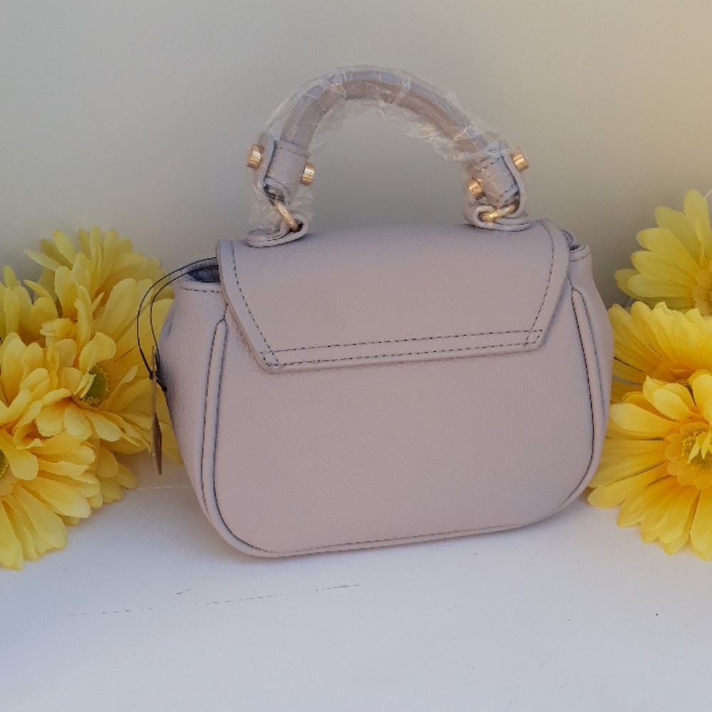 Fashion Handbag - Picture 3 of 3
